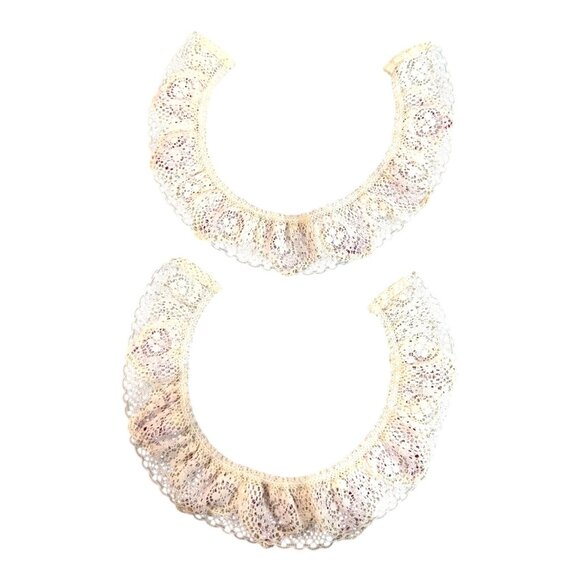 Vintage Handmade Crochet Lace Collar Red Heart Accents Valentines Cottage Core - Picture 2 of 4